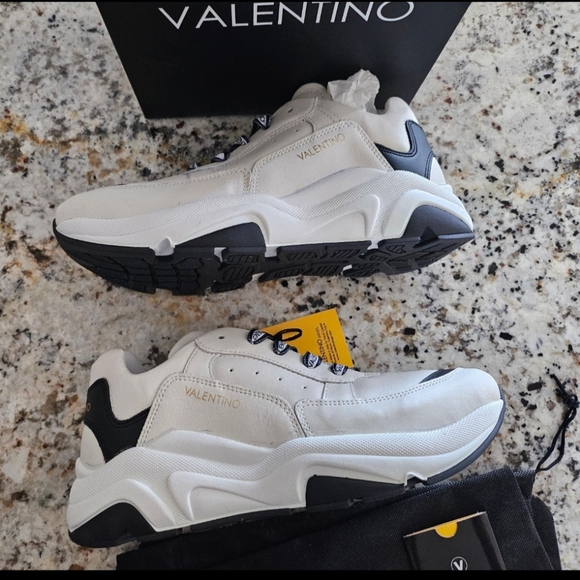 Valentino by Mario Valentino Miriam Sneakers - Picture 6 of 10